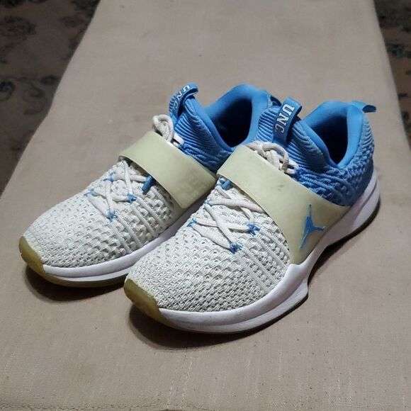 2017 UNC Player Exclusive Jordan Trainer 2 FlyKnit Men's Size 7 women's 9 - Picture 1 of 12